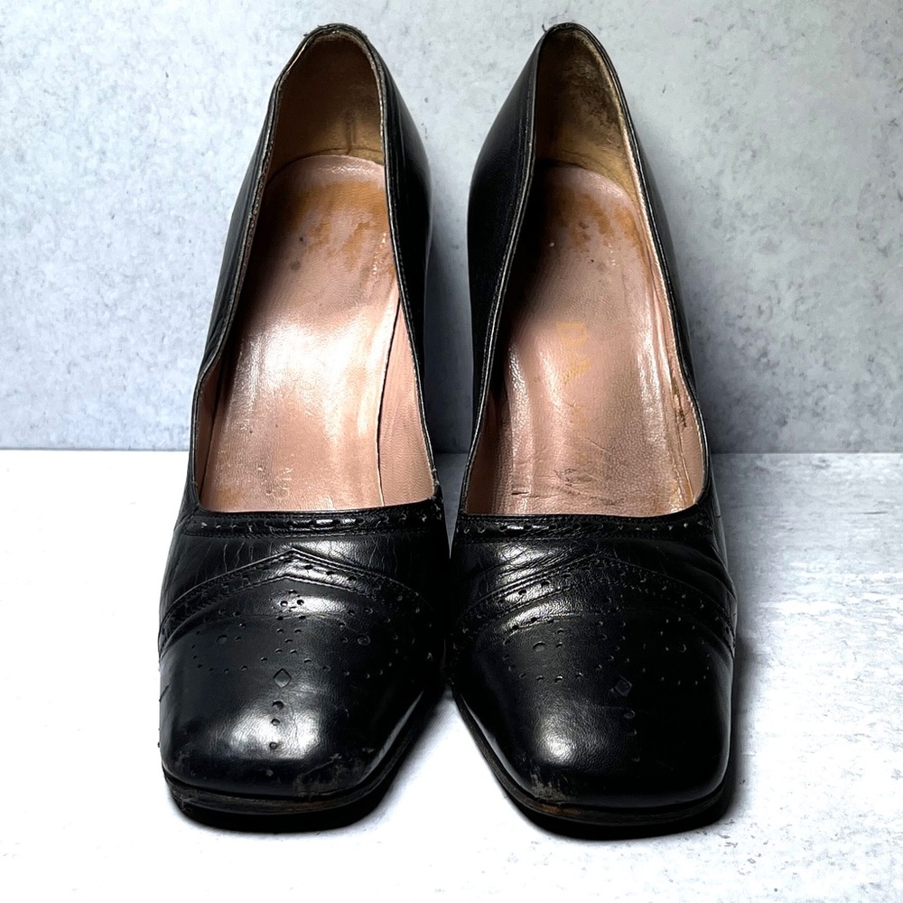 Vintage Prada leather heel with wingtip detail